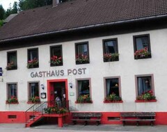 Otel Gasthaus Post (Gütenbach, Almanya)