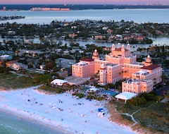 Hotel The Don Cesar (St. Petersburg, USA)