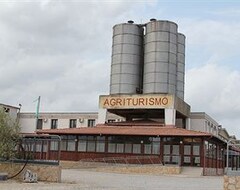Hotel Agriturismo Silos Agri (San Severo, Italia)