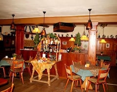 Hotel Roter Hahn (Rothenburg, Germany)
