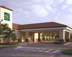 Quality Hotel Real Aeropuerto San Salvador (San Salvador, Salvador)