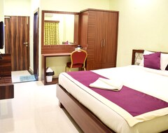 Khách sạn Shreedev Grand (Puri, Ấn Độ)