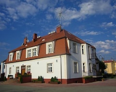 Otel Pałacyk w Pakości (Pakość, Polonya)