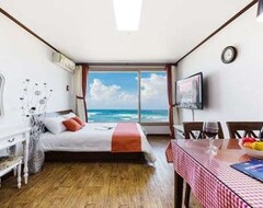 Hotelli Yangyang Sunrising Seaside Pension (Yangyang, Etelä-Korea)