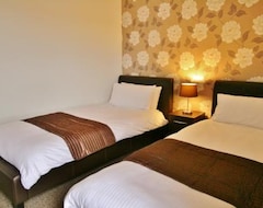 Central Hotel Gloucester By Roomsbooked (Gloucester, United Kingdom)