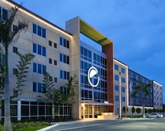 Khách sạn Element Miami International Airport (Miami, Hoa Kỳ)