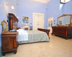 Hotel Insula Suite (Gallipoli, Italy)