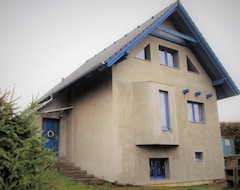 Entire House / Apartment Chata u rybnika (Rakovník, Czech Republic)