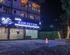 Khách sạn Hotel Rain Sky Inn (Lonavala, Ấn Độ)