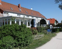 Khách sạn Haus am Meer (Ahrenshoop, Đức)