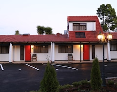 Papakura Motor Lodge & Motel (Papakura, Yeni Zelanda)