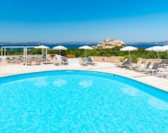Hotel Grand Relais Dei Nuraghi (Baja Sardinia, Italy)