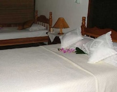 Khách sạn Blue Jay Lodge (Santa Teresa, Costa Rica)
