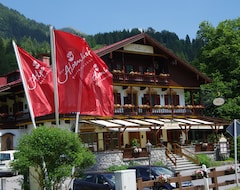 Hotel Der Alpenhof (Bayrischzell, Alemania)