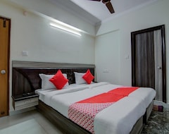 Hotel OYO 16120 Balajee Classic Inn (Visakhapatnam, Indija)