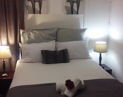 Hotel Chicken Shack Lodge (Durban, South Africa)