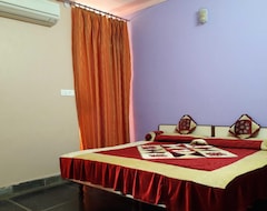 Khách sạn Hotel Samrat (Hanumangarh, Ấn Độ)