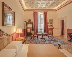 Otel Palazzo Rotati (Fano, İtalya)