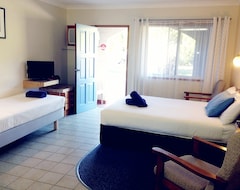 Aparthotel Paradise Court Holiday Units (Airlie Beach, Australija)