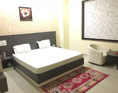 Khách sạn Hotel Deewan Regency (Jaipur, Ấn Độ)