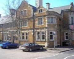 Bed & Breakfast The Red Lion Inn (Rothwell, Reino Unido)