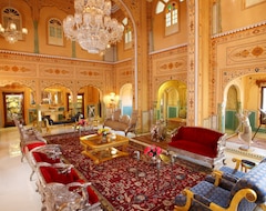 فندق ذا راج بالاس  باي سمول لوكشري هوتلز (جايبور, الهند)
