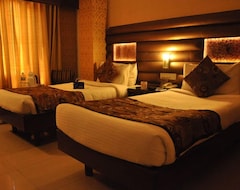 Hotel Oyo 1048  Landmark (Gwalior, India)