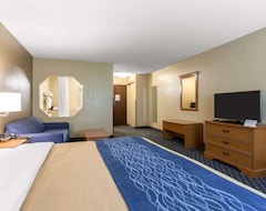 Hotel Quality Inn& Suites (Seville, EE. UU.)
