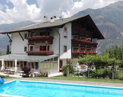 Hotel Montani (Latsch, İtalya)