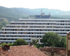 Khách sạn Maisonette Relax (Sandanski, Bun-ga-ri)