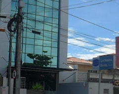 Khách sạn Littoral Express (João Pessoa, Brazil)