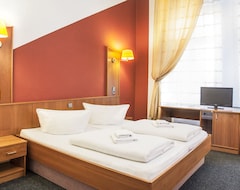 Guesthouse Hotel-Pension Insor (Berlin, Germany)