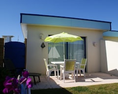 Hotel Villa With Heated Pool And 100m From The Beach In Le Conquet (Le Conquet, France)