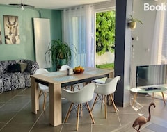 Toàn bộ căn nhà/căn hộ Bnb Les Perdrix - Appartement Avec Terrasse Et Jardin (Charleville-Mézières, Pháp)