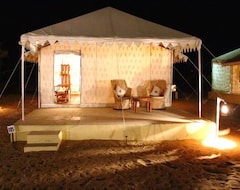 Khách sạn Jaisalmer Desert Camp (Jaisalmer, Ấn Độ)