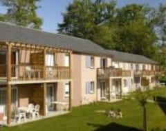 Hotelli Odalys Résidence Le Hameau du Lac (Rignac, Ranska)