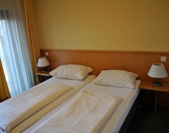 Khách sạn Hotel Meazza (Graz, Áo)
