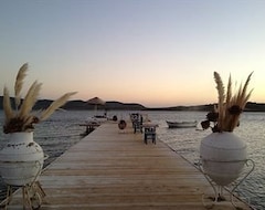 Bıyıklı Beach&otel (Balıkesir, Türkiye)