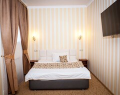 Mini-Hotel Grc-Gorki 10 (Golitsyno, Rusija)