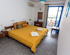Hotel Adamakis (Limenas Chersonissos, Greece)