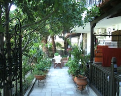 Aparthotel Papatzikos Traditional Guesthouse (Neos Marmaras, Grecia)
