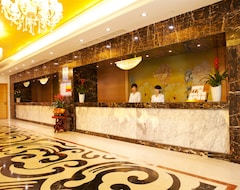 Jinshan International Hotel (Jingshan, Çin)