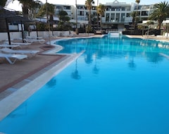 Khách sạn Rooms Costa Teguise Beach (Costa Teguise, Tây Ban Nha)