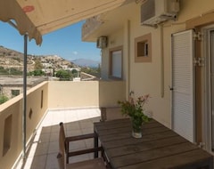 Hotelli Irini Apartments (Hernosissos, Kreikka)