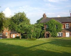 Hotel Ash Farm Country House (Altrincham, Ujedinjeno Kraljevstvo)