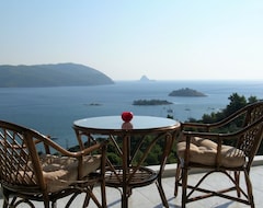 Toàn bộ căn nhà/căn hộ Experience Authentic Greece With Two International Local Hosts! (Poros, Hy Lạp)