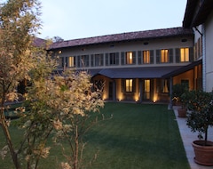 Khách sạn Locanda Dell'Arte (Solonghello, Ý)