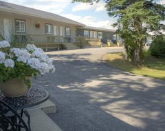 Motel Des Cascades (Baie-Saint-Paul, Kanada)