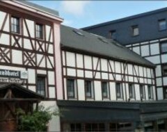Khách sạn Landhotel Goldener Becher (Limbach-Oberfrohna, Đức)