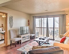Hele huset/lejligheden Reed Springs Condo With Furnished Deck And Pool Access (Mountain Home, USA)